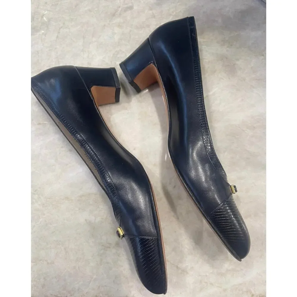 Salvatore Ferragamo navy shoes 8AAAA